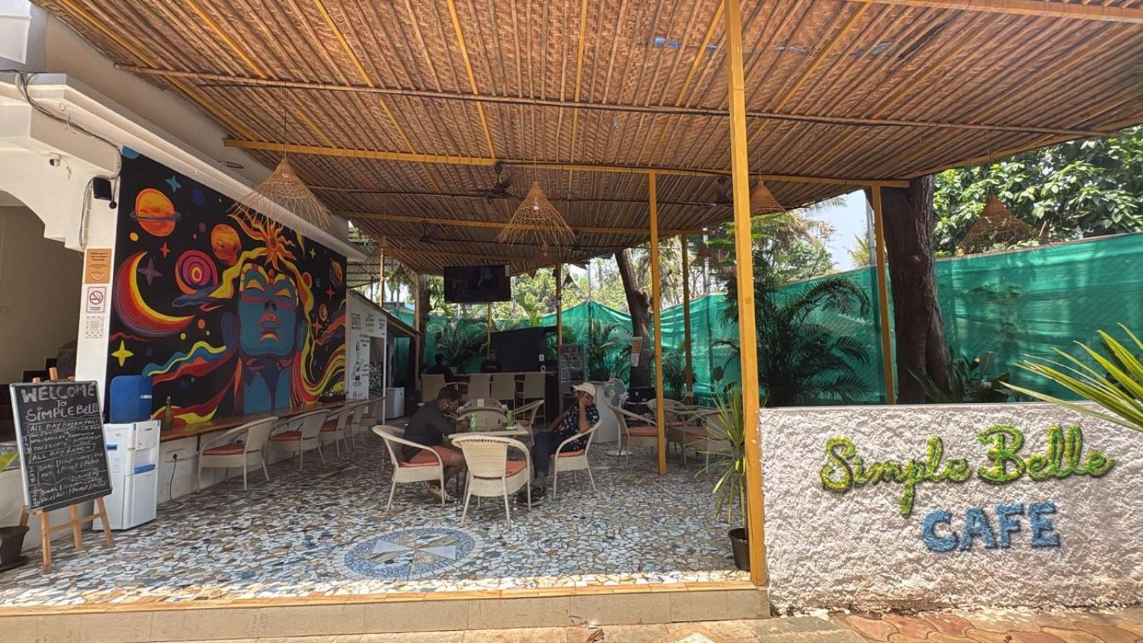 Simple Belle By Half Orangee With Swimming Pool ,near To -clubs - Hill For Corporate Bookings-summer Vacation!! Hostel Vagator