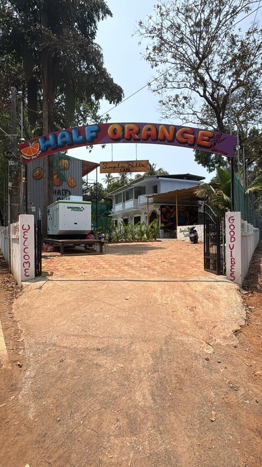 Simple Belle By Half Orangee With Swimming Pool ,near To -clubs - Hill For Corporate Bookings-summer Vacation!! Vagator