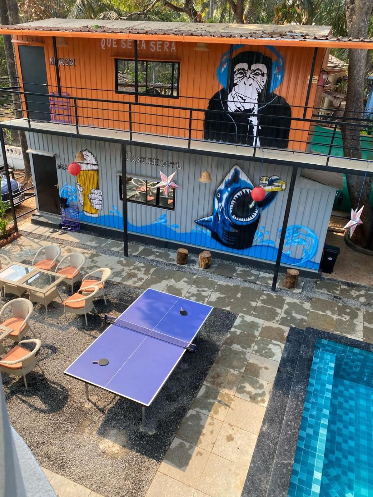 Hostel Simple Belle By Half Orangee With Swimming Pool ,near To -clubs - Hill For Corporate Bookings-summer Vacation!!